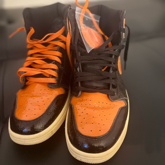 Air Jordan 1 High Retro OG Mens